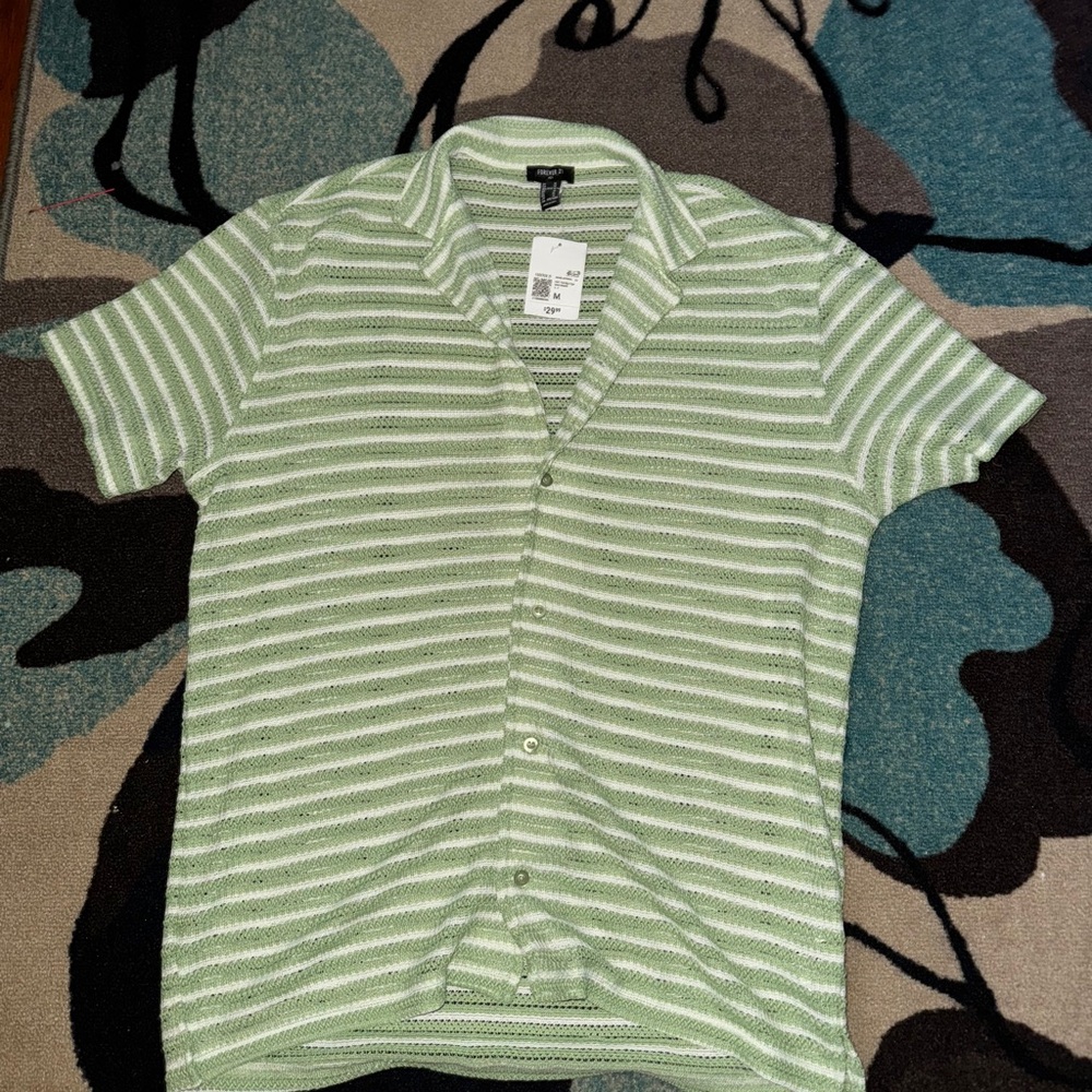 Forever 21 Men’s Green & Cream Knit Button-Up Shirt – Size M (NWT)